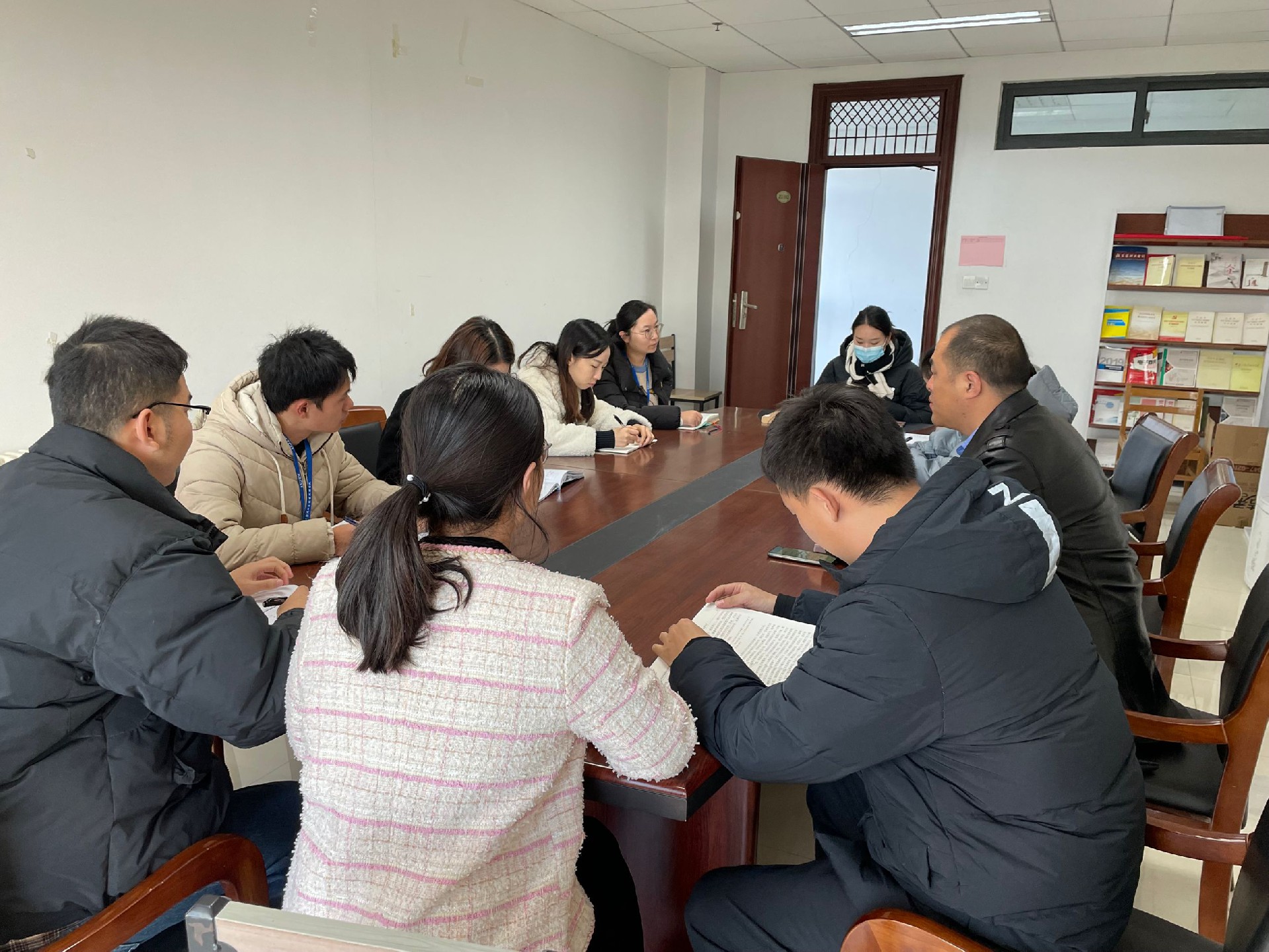 工商管理学院学生党支部召开预备党员转正大会