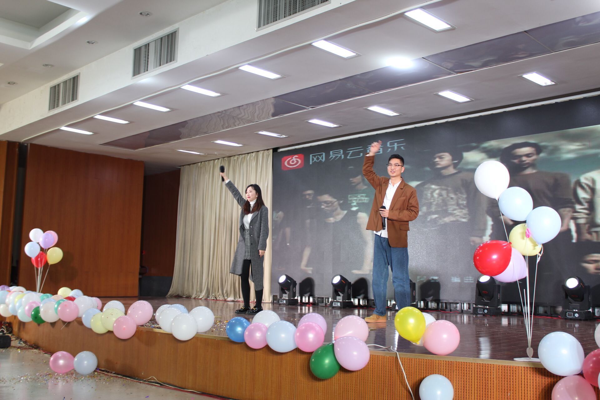 1639733734267332.jpg 1639733734267332.jpg