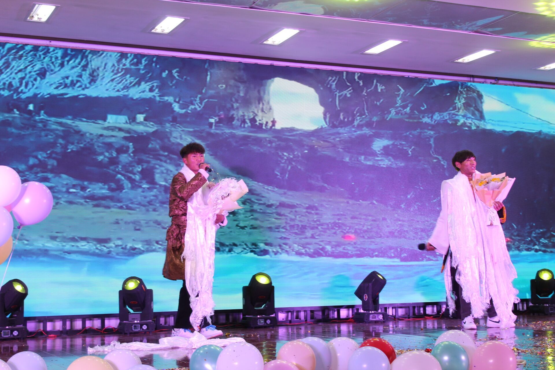 1639733734384098.jpg 1639733734384098.jpg