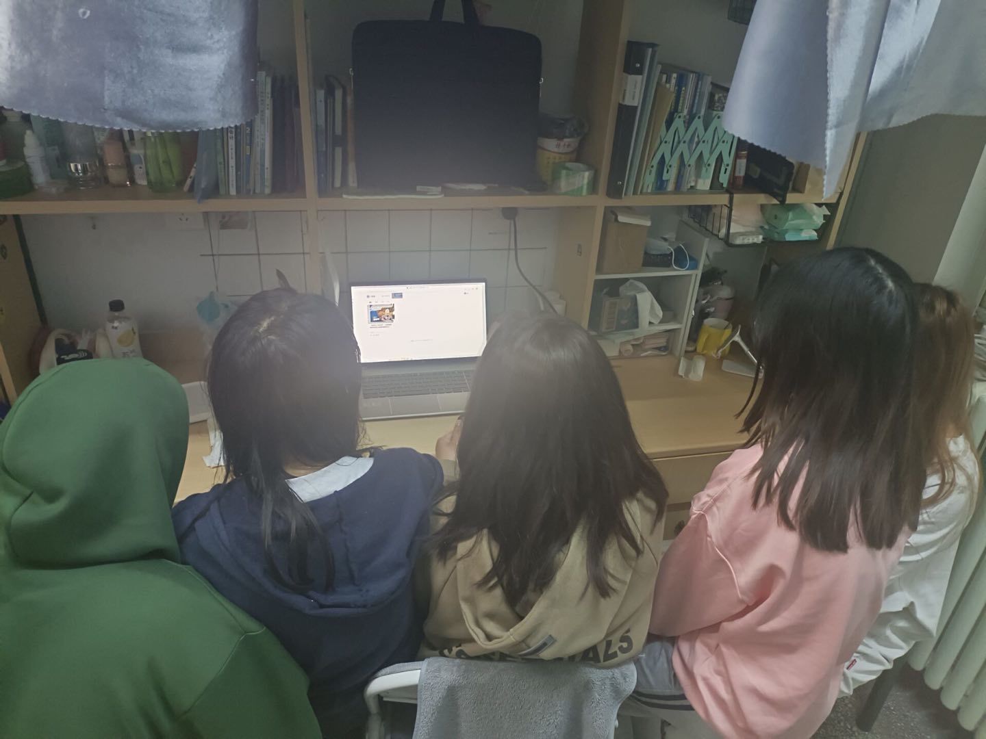 1648863838211331.jpg 1648863838211331.jpg