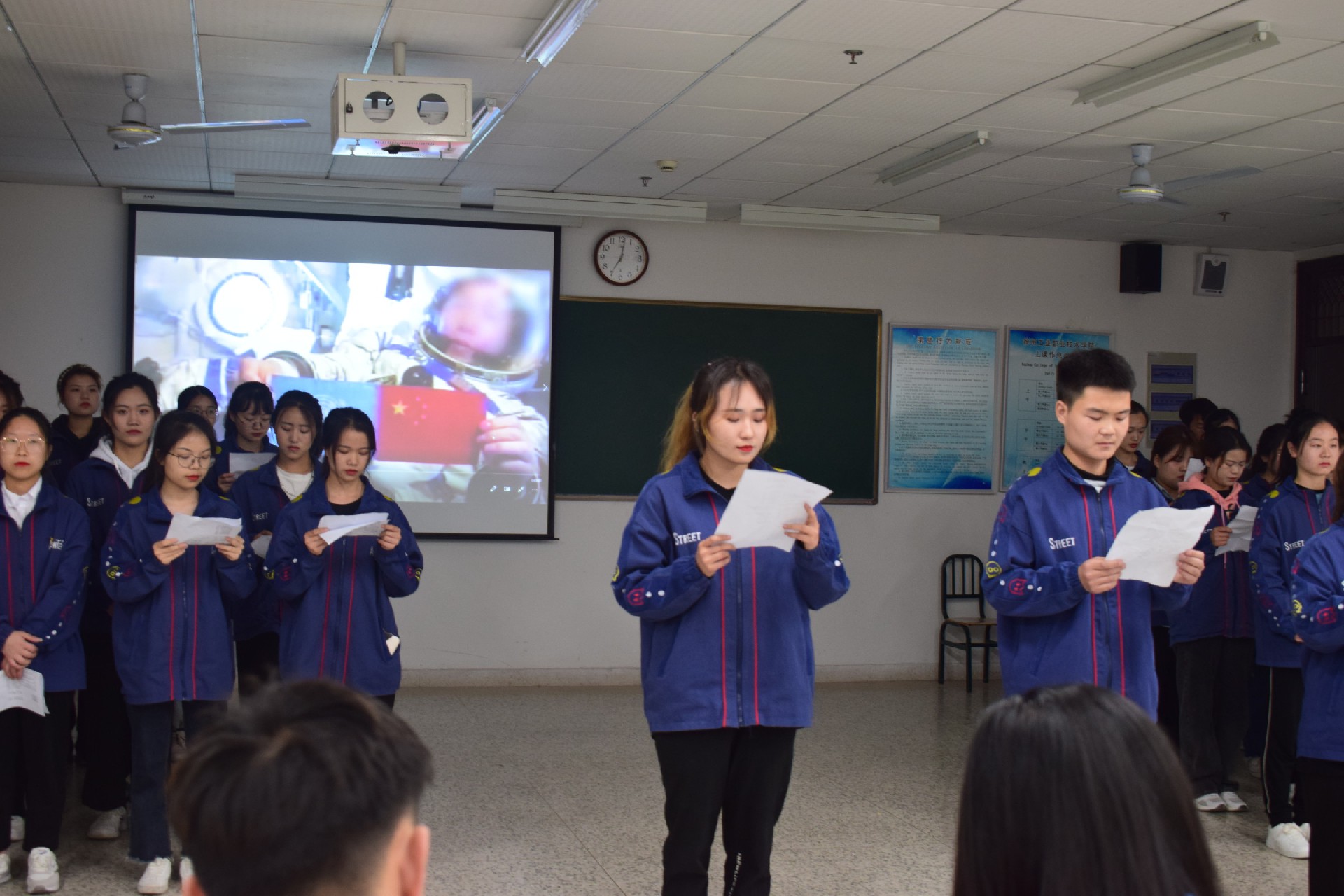 工商管理学院举办“欢乐五一，同心‘抗疫’”系列文化体育活动