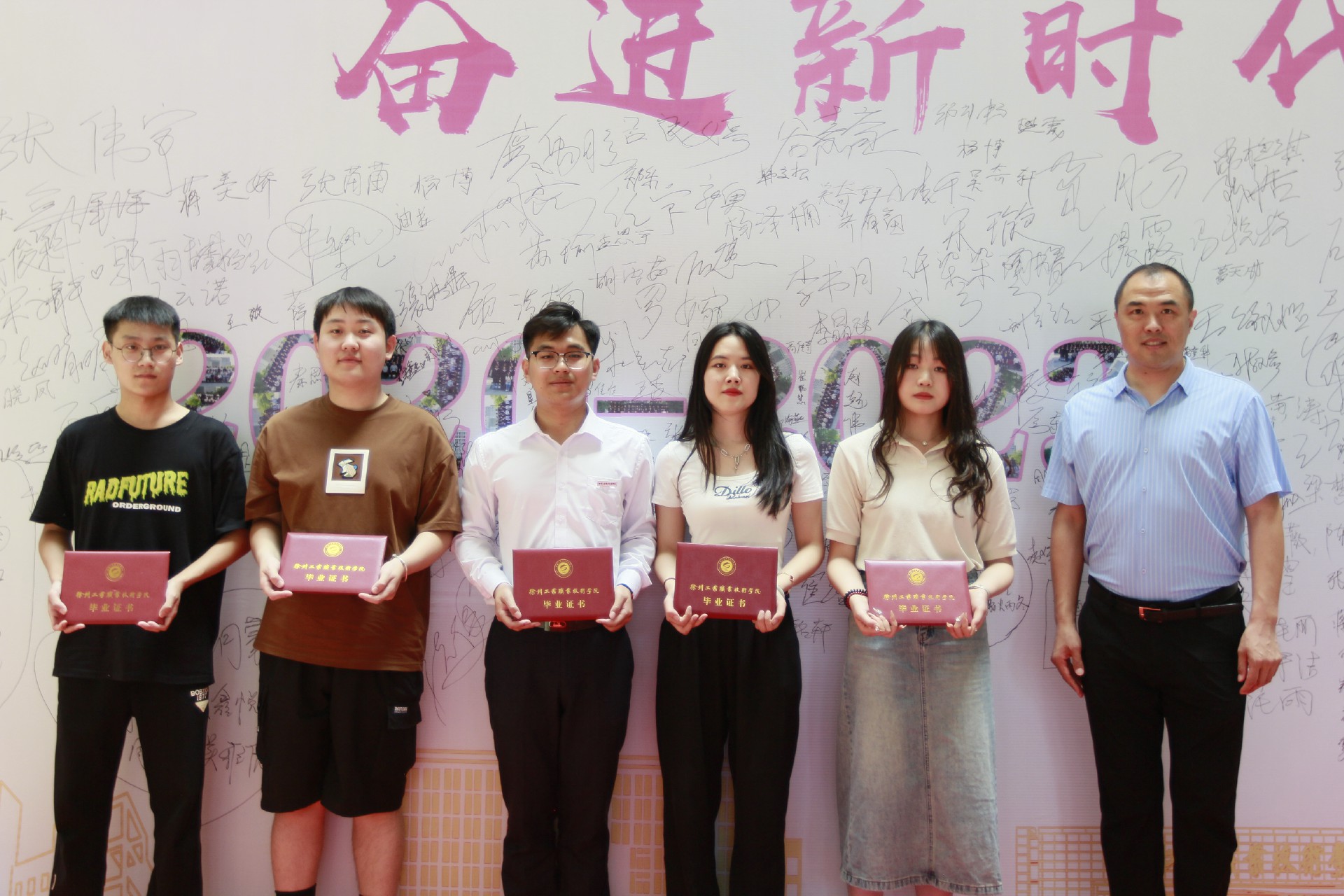 1687231790199477.jpg 1687231790199477.jpg