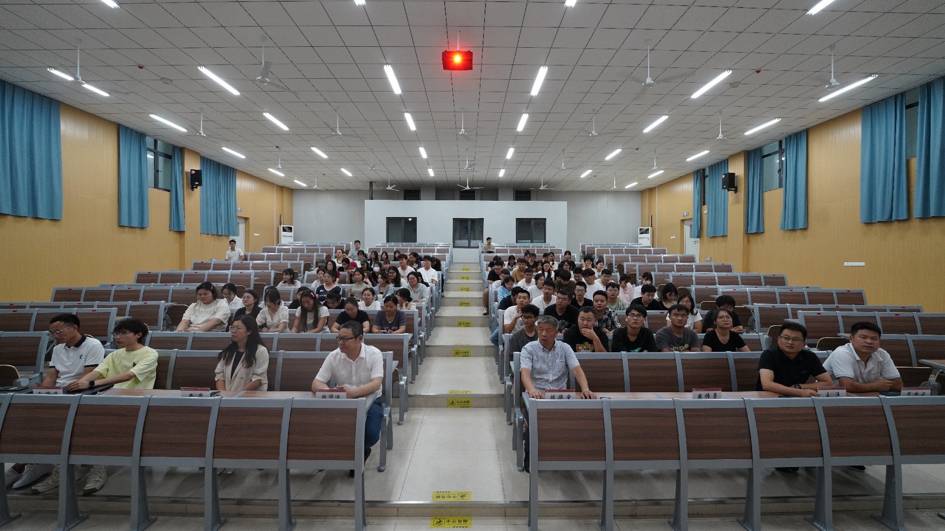 1725517894281569.jpg 1725517894281569.jpg