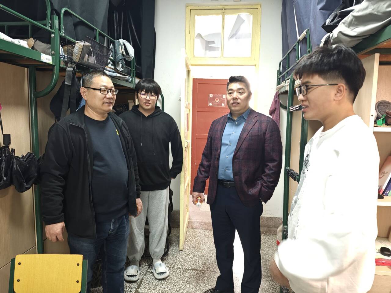 1732177838167869.jpg 1732177838167869.jpg