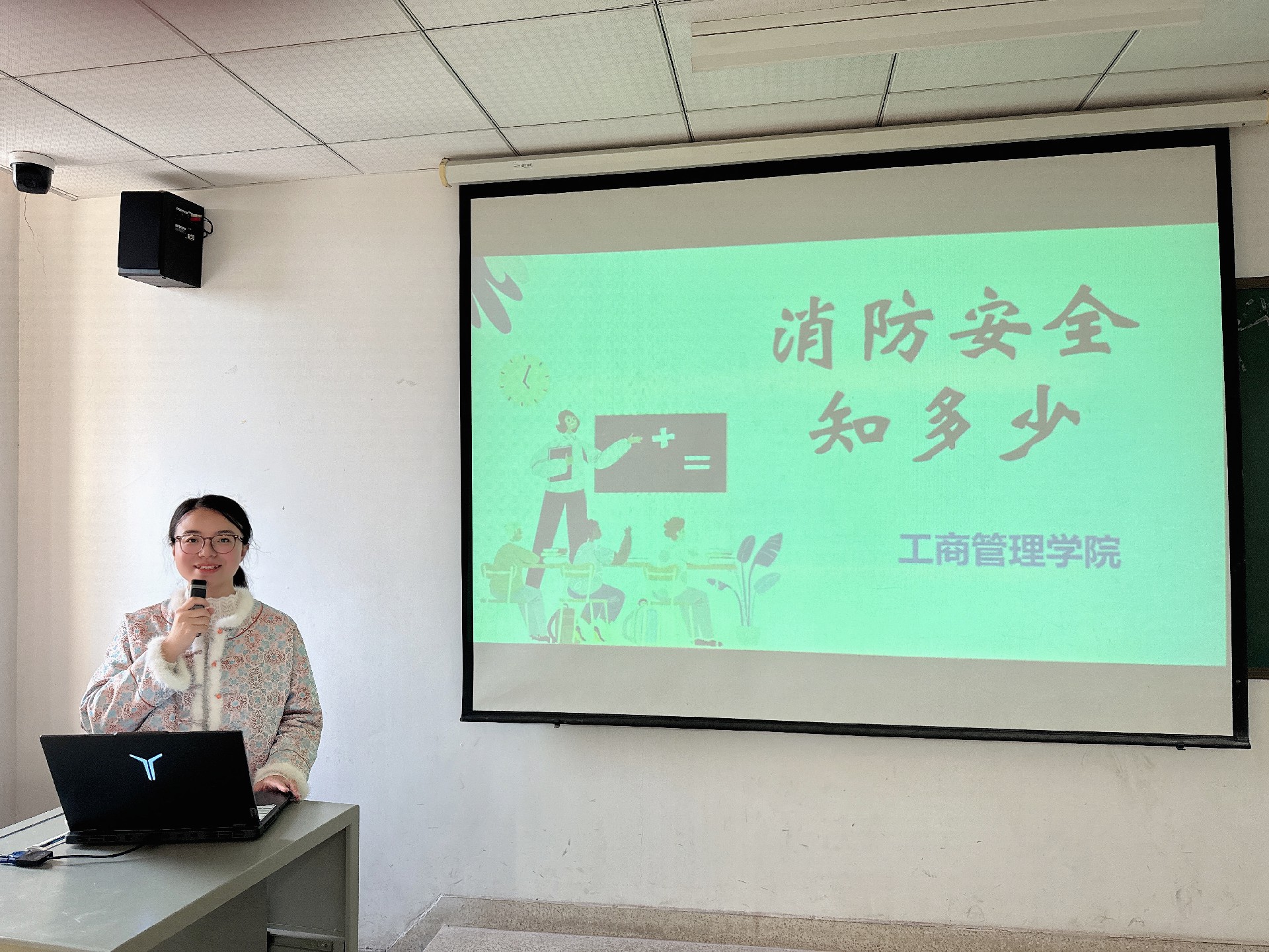 1732178123168394.jpg 1732178123168394.jpg