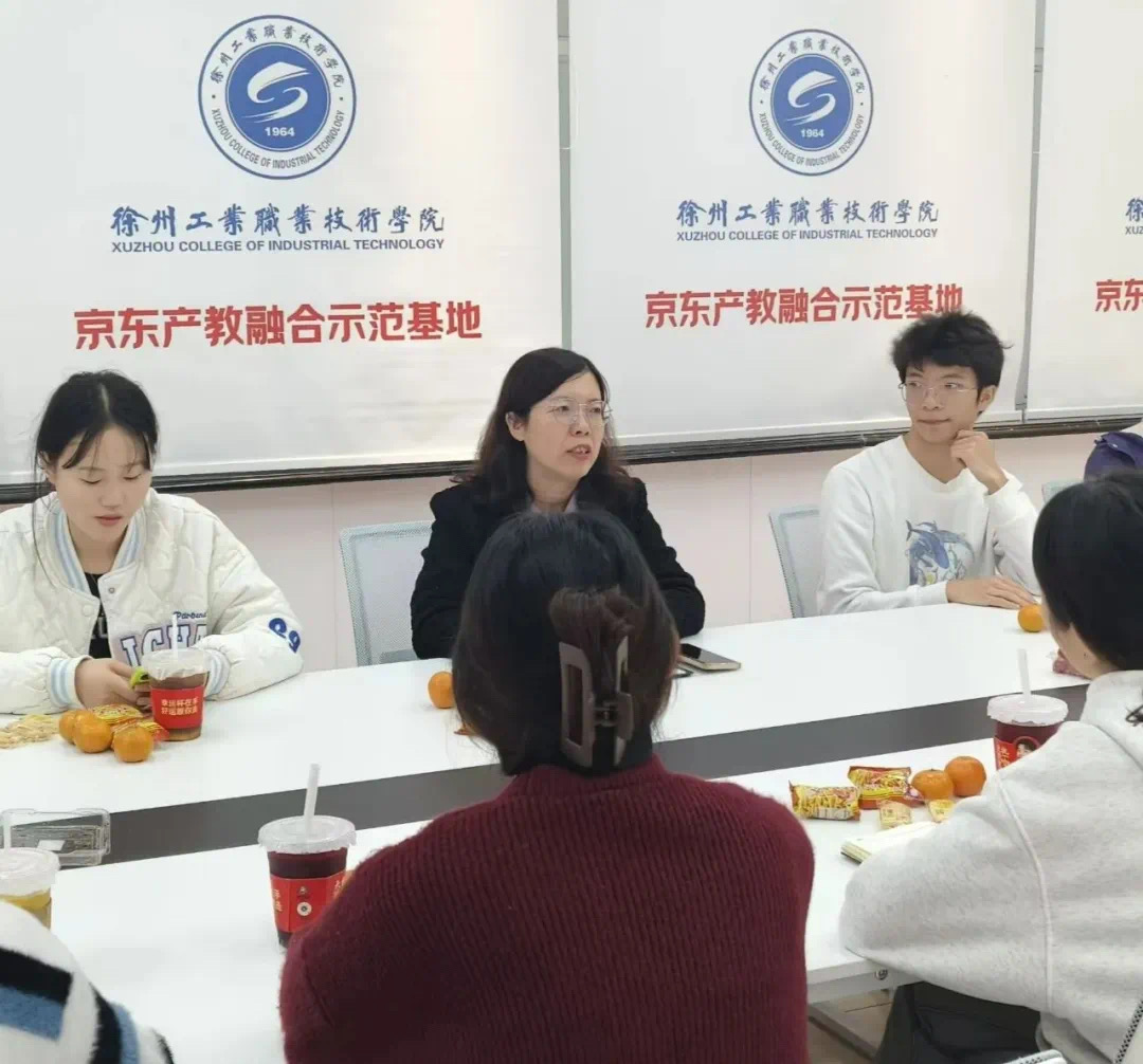 1733880156821819.png 1733880156821819.png