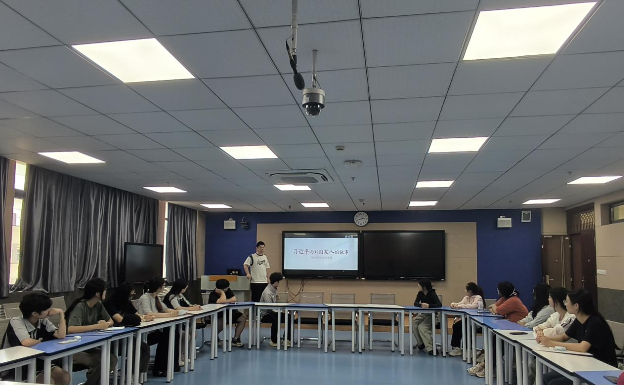 【新闻+思政】工商管理学院举办“中华魂·青年志·全球梦”主题活动
