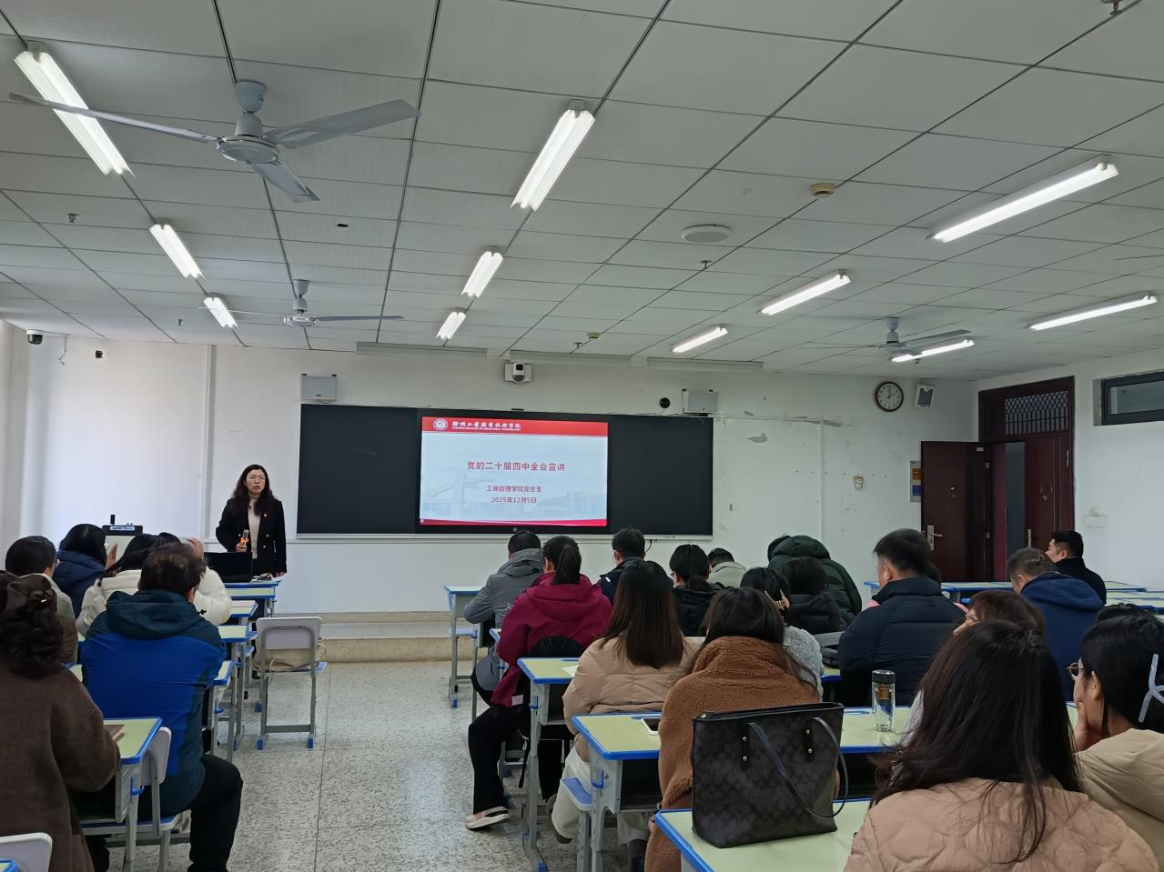 1765180645543806.png 1765180645543806.png