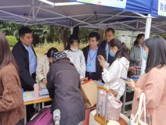 工商管理学院圆满完成2020级迎新工作